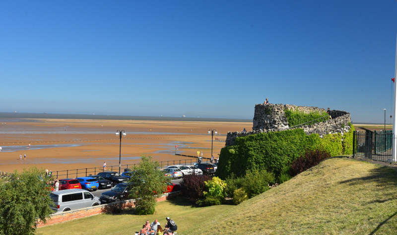 Explore Cleethorpes & North East Lincolnshire: Beaches, Heritage & Foodie Delights